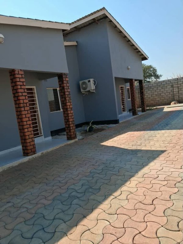 MAKENI NEAR ORIENTATIONAL QUARRY|NEWLY BUILT|2BEDROOM WITH OWN PRIVATE YARD|RENT|K8,000