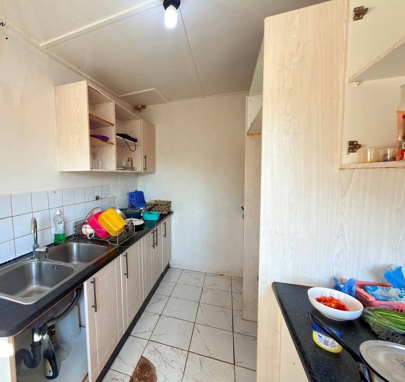 RHODES PARK FAIRVIEW|FOR SALE | TWO (2) BED BEDROOM FLAT|PRICE|K1,700,000