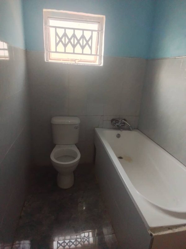 2-BED SEMI-DETACHED FLAT TO RENT Behind Obama Plaza, Ranchdale