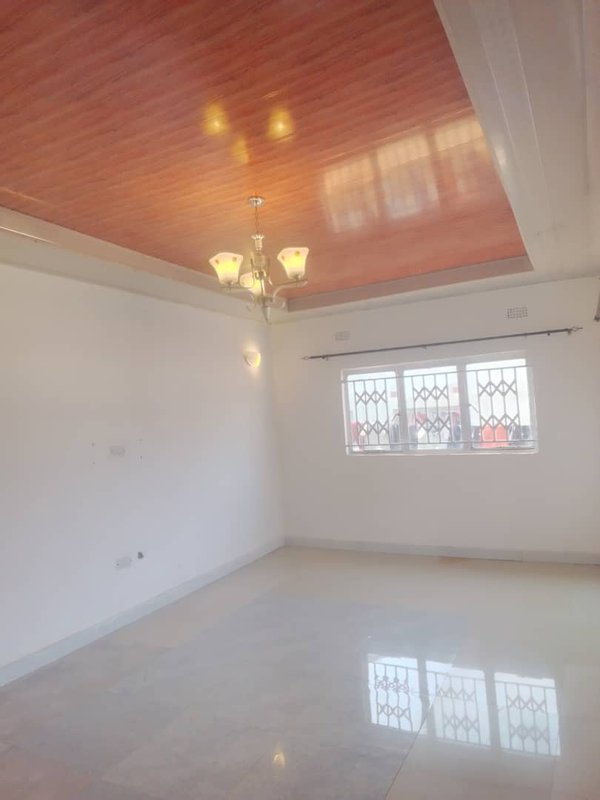 2-BED SEMI-DETACHED FLAT TO RENT Behind Obama Plaza, Ranchdale
