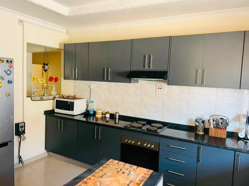Beautiful 3 Bedrooms Fully Furnished Apartment in Roma Park
