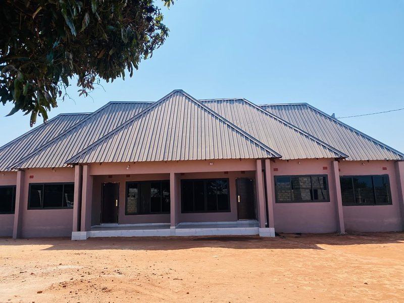 LILAYI_SHAFT 5 AREA|NEWLY BUILT TWO (2) BED SEMI-DETACHED FLATS|FOR RENT|K5,000