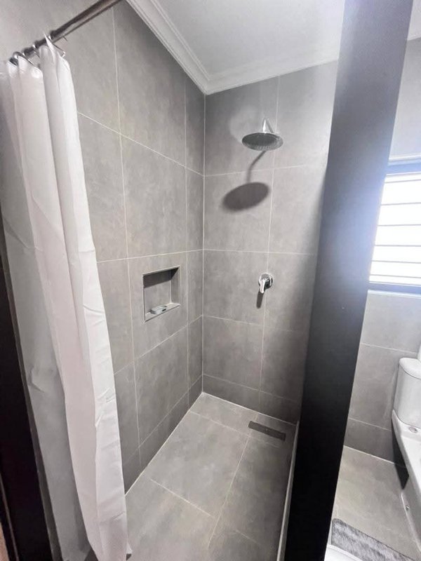 OLYMPIA| NEWLY BUILT APARTMENTS|FULLY FURNISHED APARTMENTS| ONE & TWO BED COMMUNAL POOL|