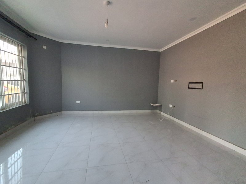 IBEX HILL|VACANT COZY TWO (2) BED MSC|RENT|K8,000