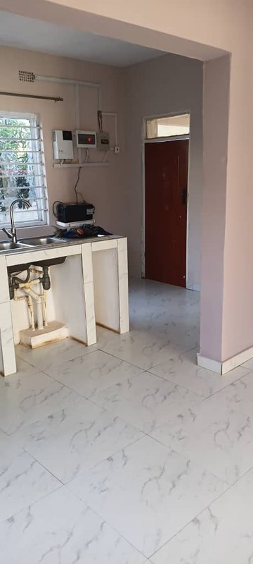 Double storey 3bedroom in ibex Hill 1st street
