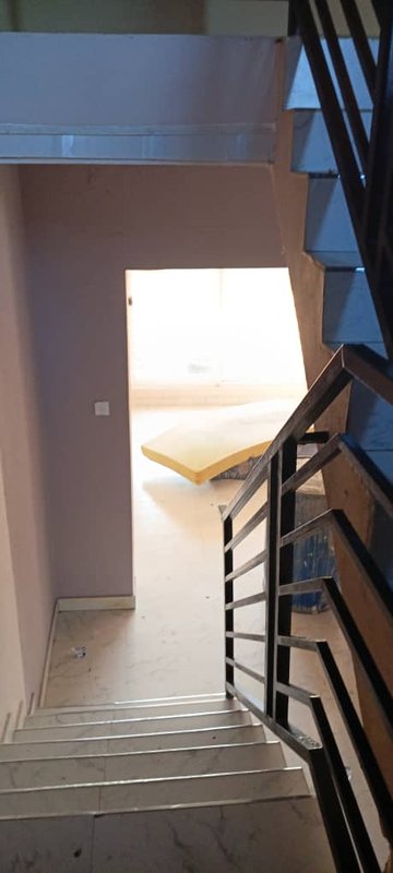 Double storey 3bedroom in ibex Hill 1st street