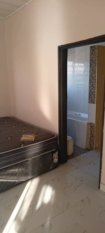 Double storey 3bedroom in ibex Hill 1st street