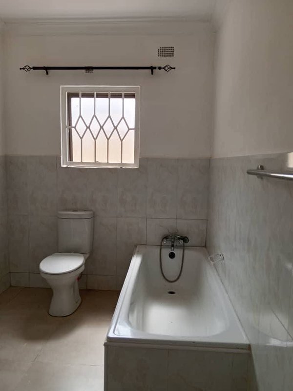 OLYMPIA| SPACIOUS THREE (3) BED TOWN HOUSE| YARD ONLY TWO (2) UNITS|WITH BACK POWER|RENT|K25,000