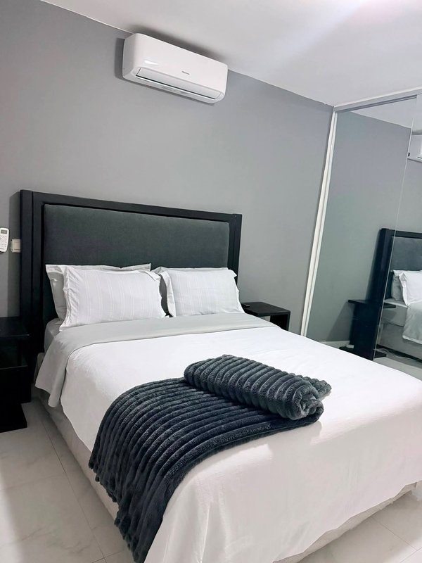 IBEX HILL|2*BED APARTMENT|FULLY FURNISHED BACK_UP POWER|LONG TERM|K25,000