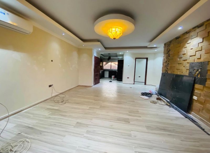 FOXDALE ALONG ZAMBEZI|VACANT THREE (3) BED APARTMENTS|FOR RENT|YARD OF 6*UNITS