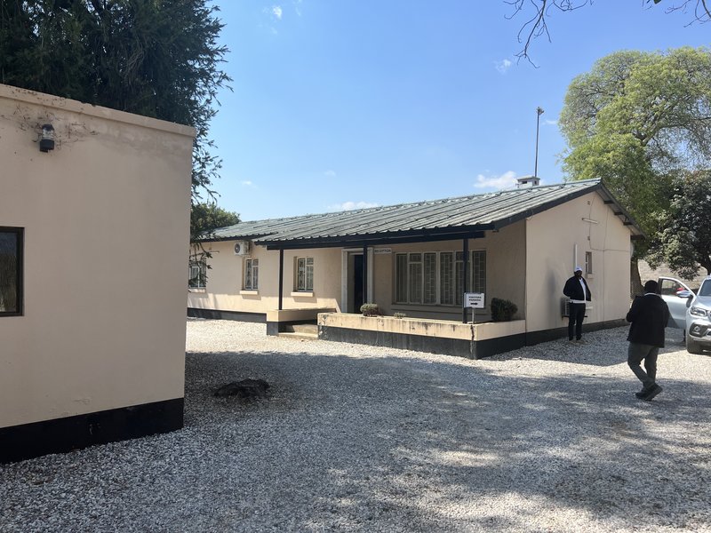 STANDALONE HOUSE - NORTHMEAD COMMERCIAL