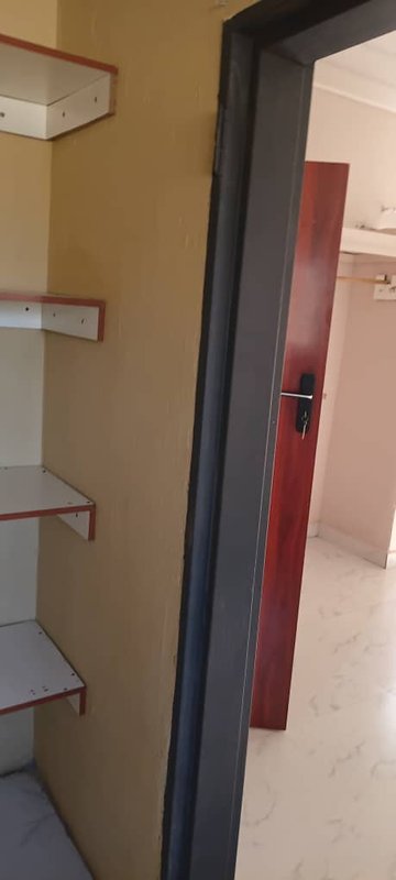 3BEDROOMS DOUBLE STOREY 1st STREET IBEX HILL